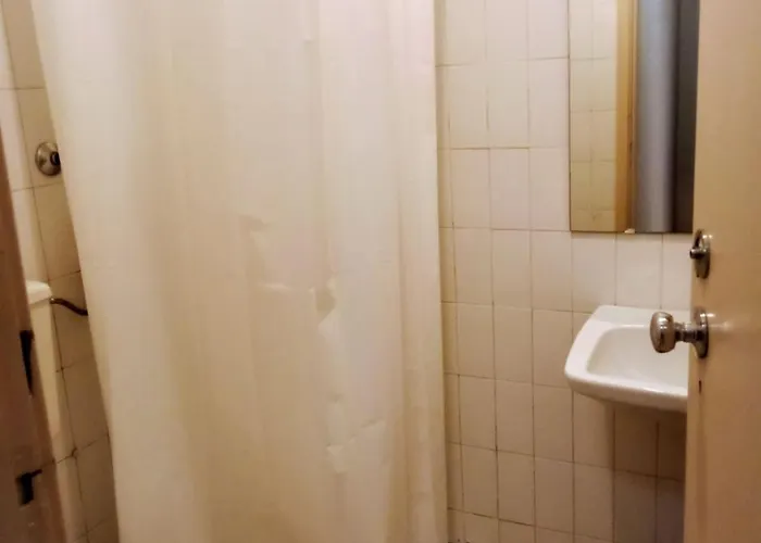 Center Economic Huge Flat Διαμέρισμα *