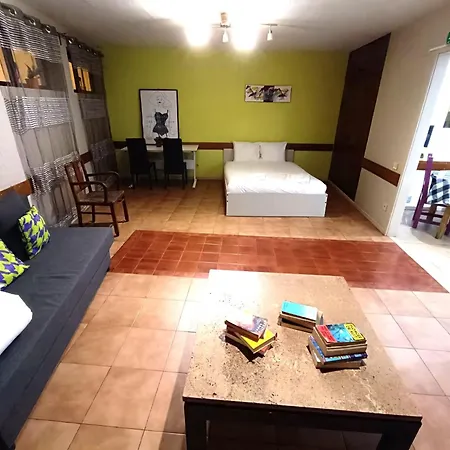 Center Economic Huge Flat ポルト